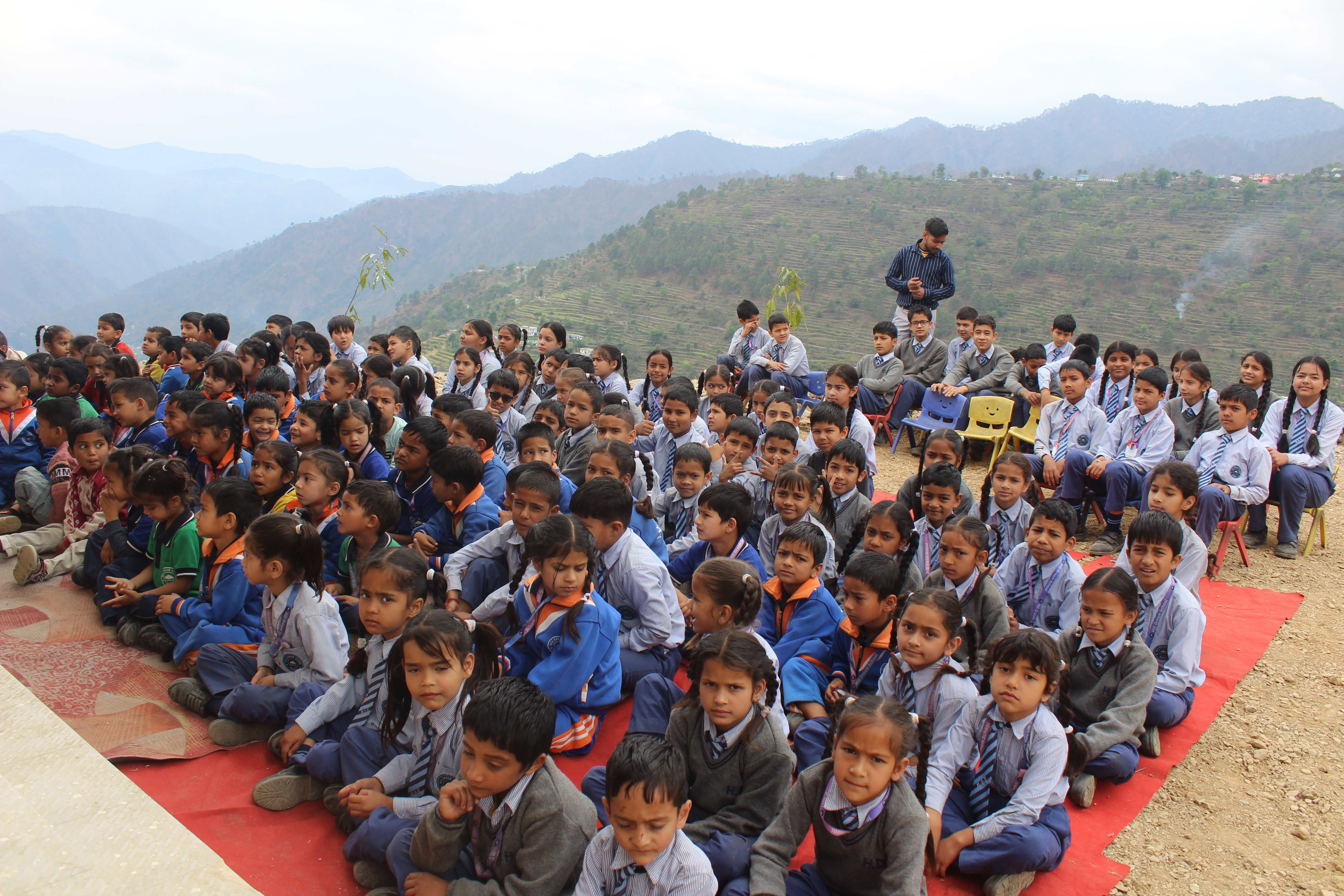 Hill Dream School campus